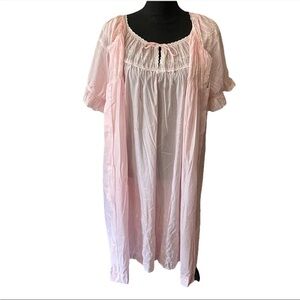 Vintage KOMAR Size Large 2pc PINK Nightgown & Matching Peignoir Robe Embroidered